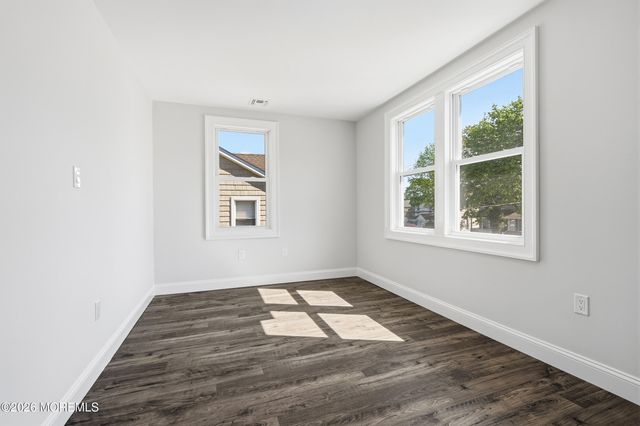 22 Washington Street, Long Branch, NJ 07740