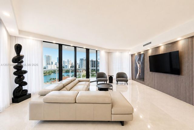20185 E Country Club Drive 1801, Aventura, FL 33180
