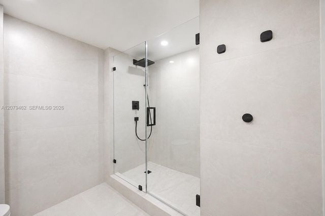 20185 E Country Club Drive 1801, Aventura, FL 33180