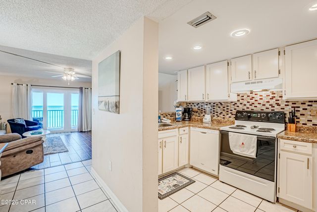 6213 Thomas Drive 408, Panama City, FL 32408
