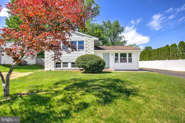 1104 FITCH PL, Warminster, PA 18974