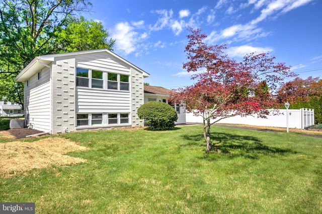 1104 FITCH PL, Warminster, PA 18974