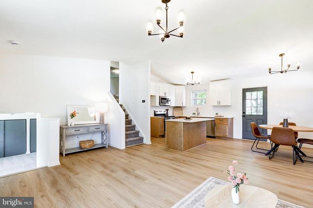 1104 FITCH PL, Warminster, PA 18974