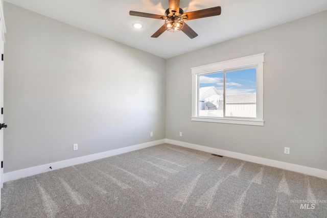 298 Sandi Road, Twin Falls, ID 83301