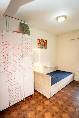 9324 123rd Street, Richmond Hill, NY 11419