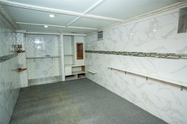 9324 123rd Street, Richmond Hill, NY 11419