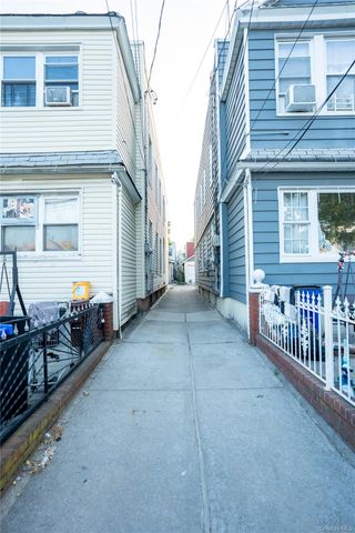 9324 123rd Street, Richmond Hill, NY 11419