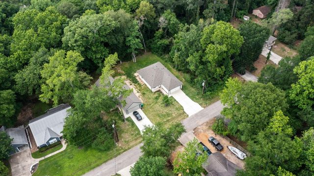 410 Pimmit Hill Run, Conroe, TX 77316