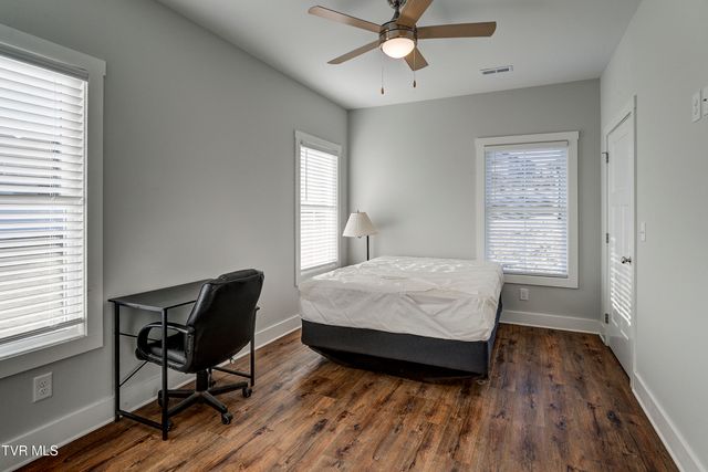 1070 Cabot Cove, Jonesborough, TN 37659