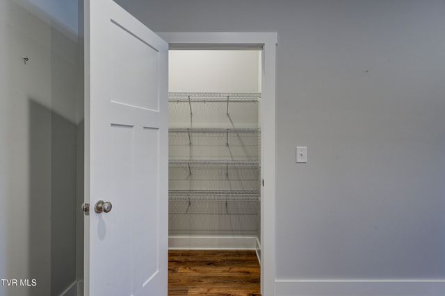 1070 Cabot Cove, Jonesborough, TN 37659