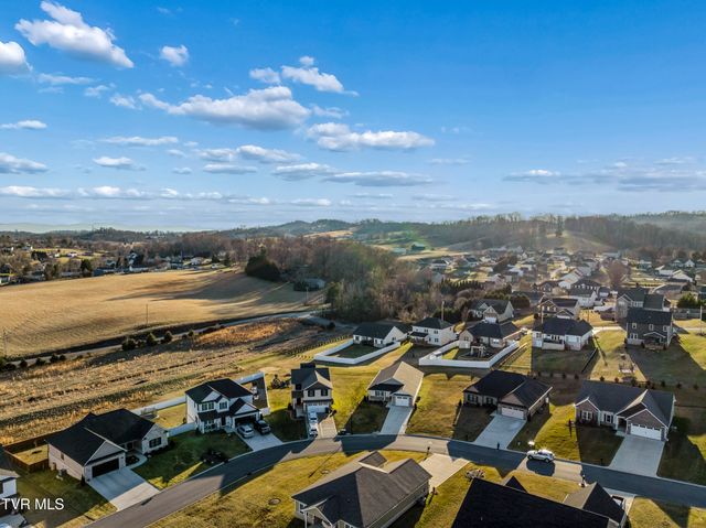 1070 Cabot Cove, Jonesborough, TN 37659