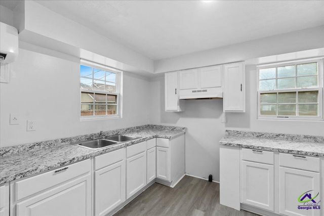 25 Martin Luther King Jr Boulevard, Hawkinsville, GA 31036