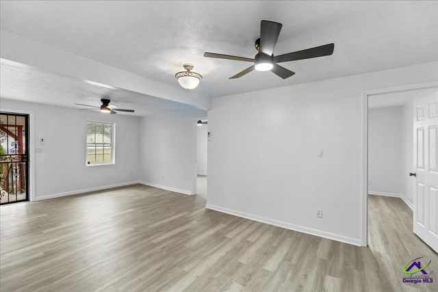 25 Martin Luther King Jr Boulevard, Hawkinsville, GA 31036