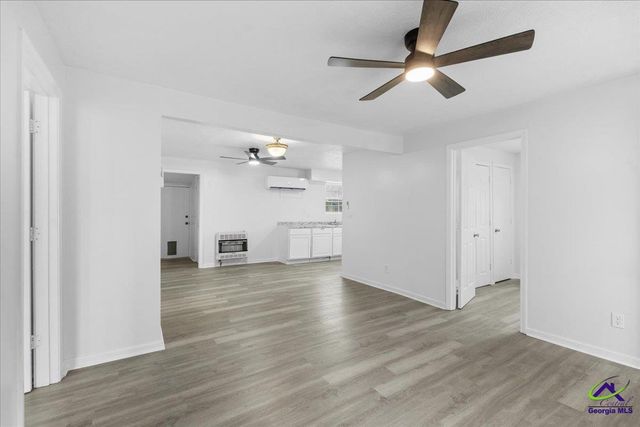 25 Martin Luther King Jr Boulevard, Hawkinsville, GA 31036