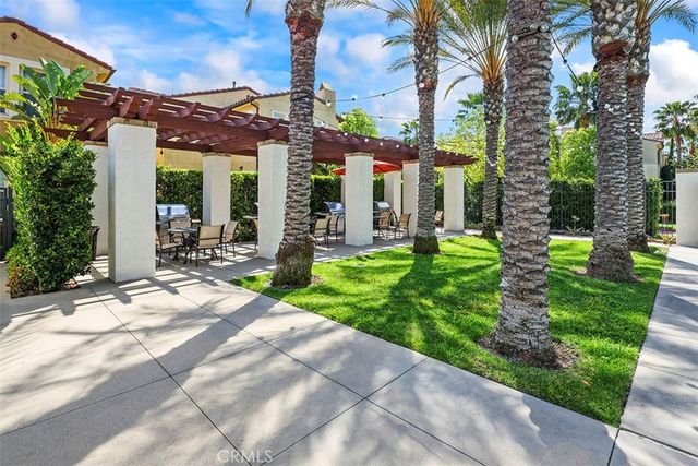 553 S Kroeger Street, Anaheim, CA 92805