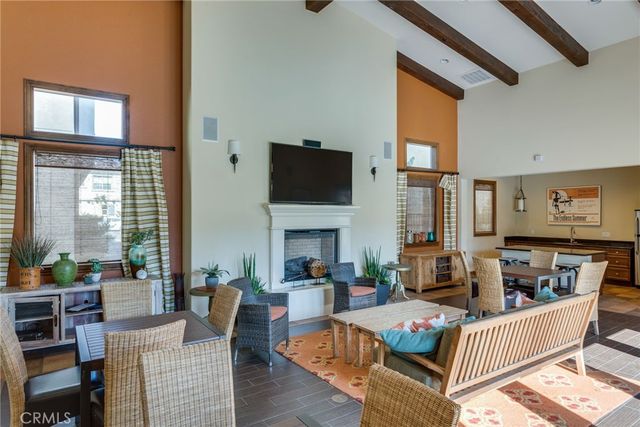 553 S Kroeger Street, Anaheim, CA 92805