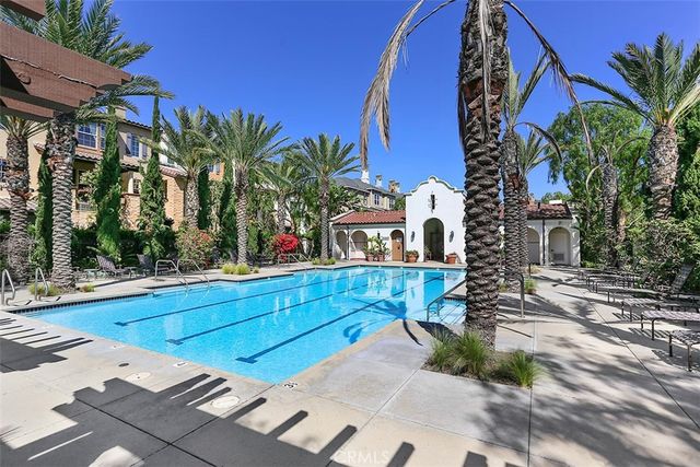 553 S Kroeger Street, Anaheim, CA 92805