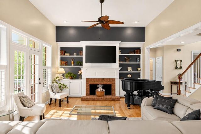 3379 Shagbark Circle, Mount Pleasant, SC 29466