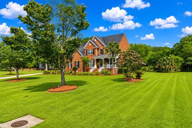 3379 Shagbark Circle, Mount Pleasant, SC 29466