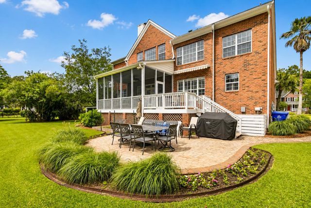 3379 Shagbark Circle, Mount Pleasant, SC 29466