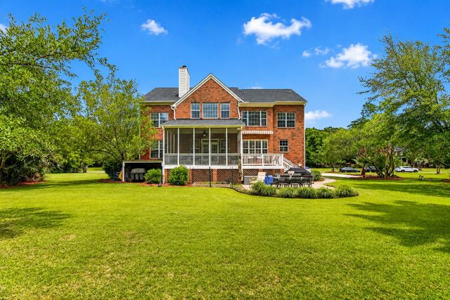 3379 Shagbark Circle, Mount Pleasant, SC 29466