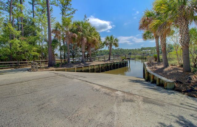 3379 Shagbark Circle, Mount Pleasant, SC 29466