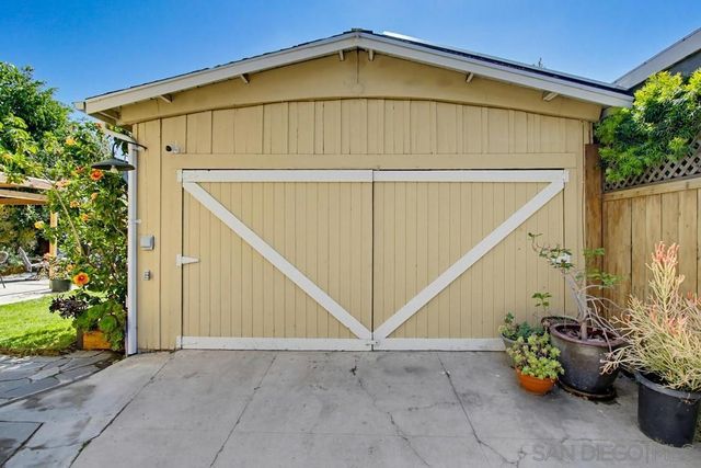 4079 Falcon, San Diego, CA 92103