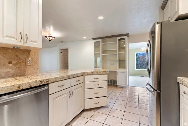 1762 E WHISPERING OAKS DR, Ogden, UT 84403