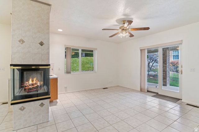 1762 E WHISPERING OAKS DR, Ogden, UT 84403