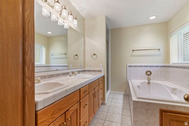 1762 E WHISPERING OAKS DR, Ogden, UT 84403