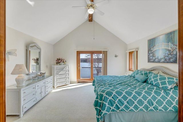 312 Spring DR, Huddleston, VA 24104