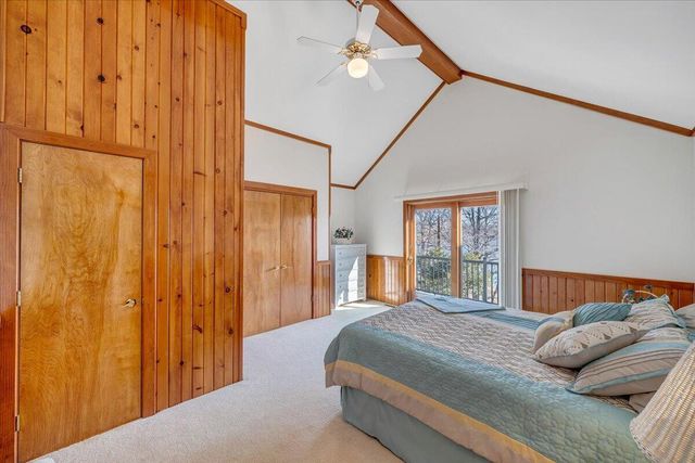 312 Spring DR, Huddleston, VA 24104