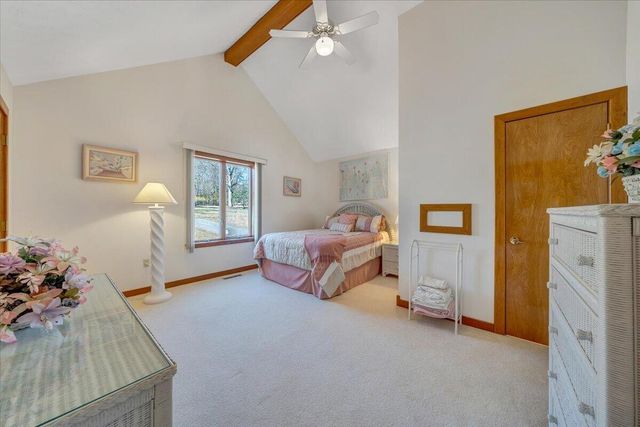 312 Spring DR, Huddleston, VA 24104