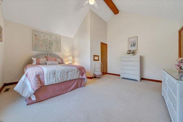 312 Spring DR, Huddleston, VA 24104