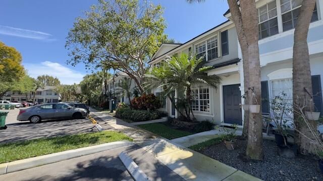 5292 Jubilee Way, Margate, FL 33063