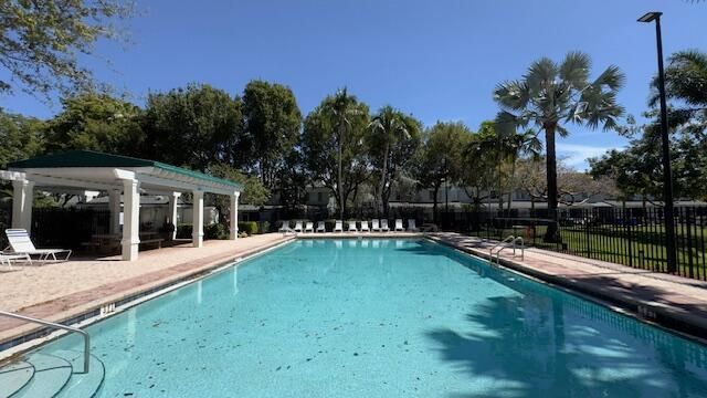 5292 Jubilee Way, Margate, FL 33063