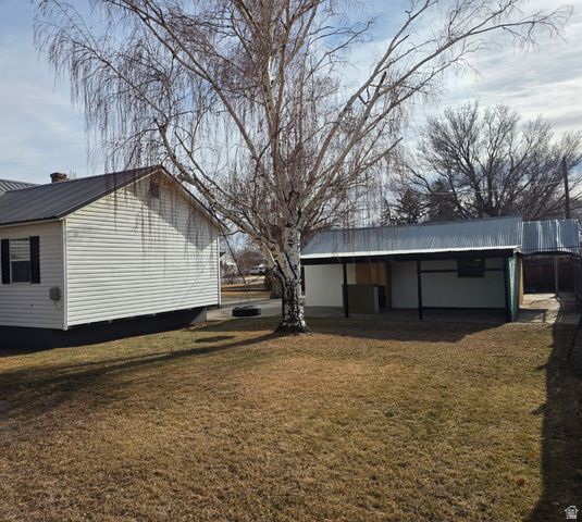 393 N 500 E, Roosevelt, UT 84066