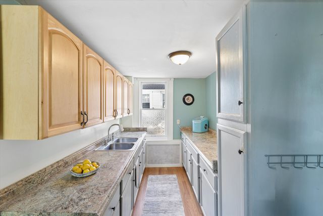 47 N Spring Street, Concord, NH 03301