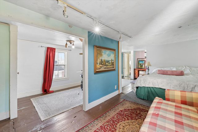 47 N Spring Street, Concord, NH 03301