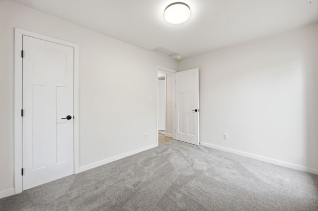 607 9th Street W, West Fargo, ND 58078