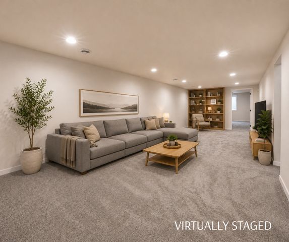 607 9th Street W, West Fargo, ND 58078