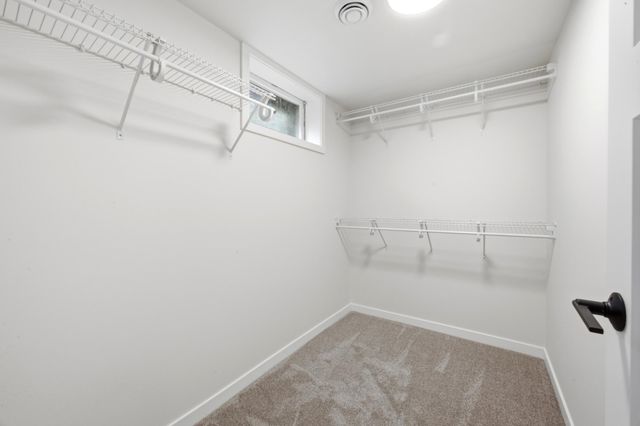 607 9th Street W, West Fargo, ND 58078