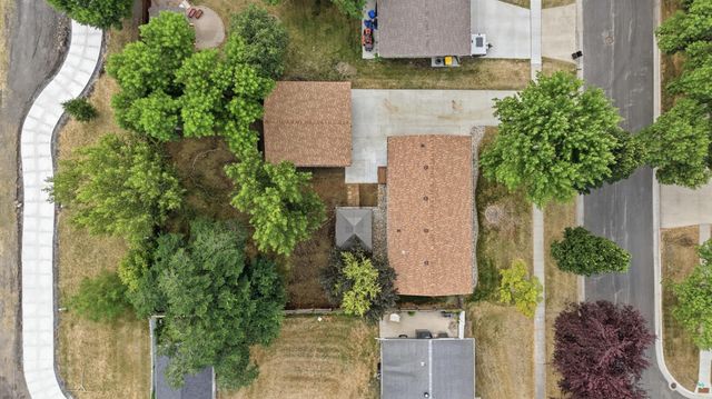 607 9th Street W, West Fargo, ND 58078