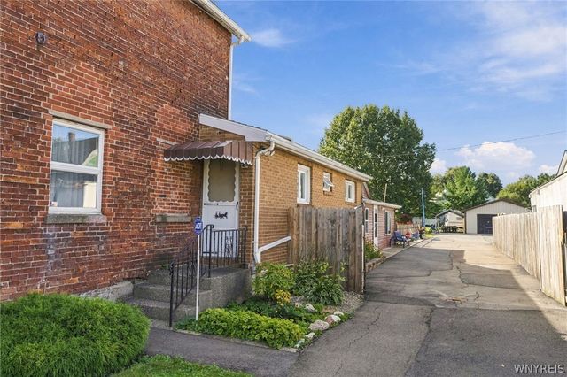 127 Abbott Road, Buffalo, NY 14220