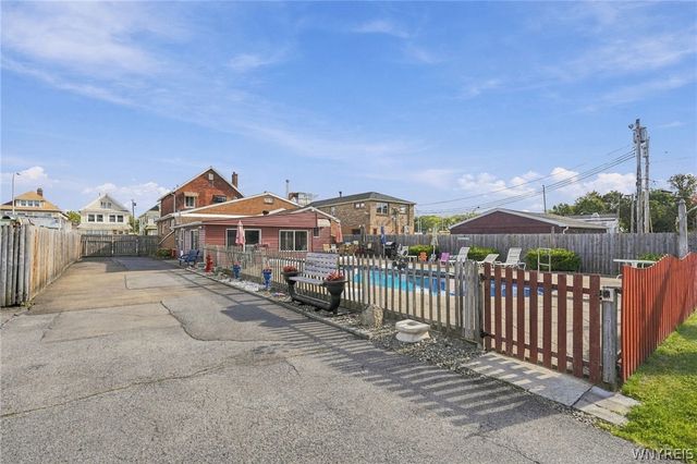 127 Abbott Road, Buffalo, NY 14220