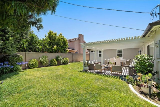 8741 La Roca Avenue, Fountain Valley, CA 92708