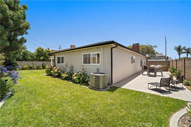 8741 La Roca Avenue, Fountain Valley, CA 92708