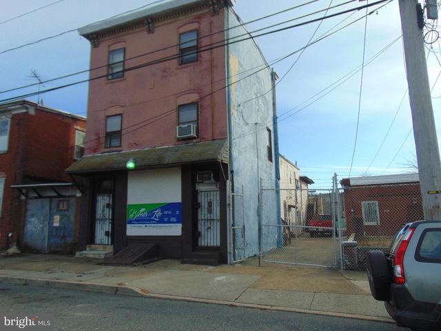 436-438 SPRUCE, Camden, NJ 08103