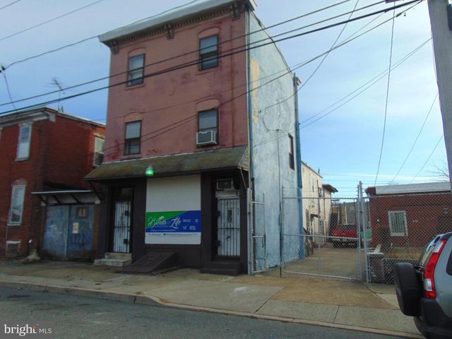 436-438 SPRUCE, Camden, NJ 08103