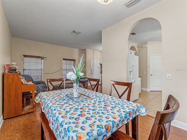 22536 LAURELDALE DRIVE, Lutz, FL 33549